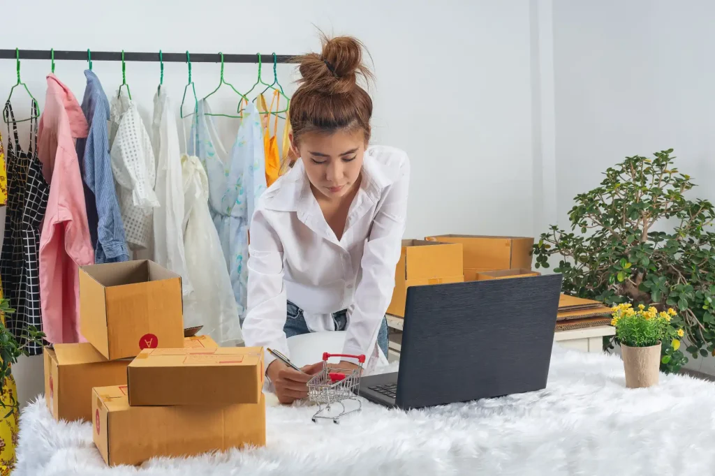 What is Dropshipping? A Beginner’s Guide to Starting in 2025 | Softait
